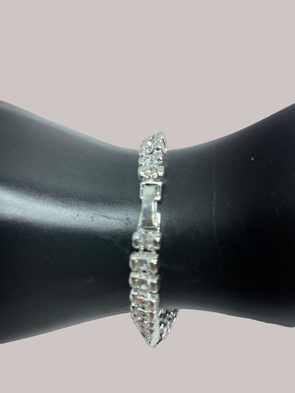Rhinestone Tennis Bracelet 7" Silver Vintage Style